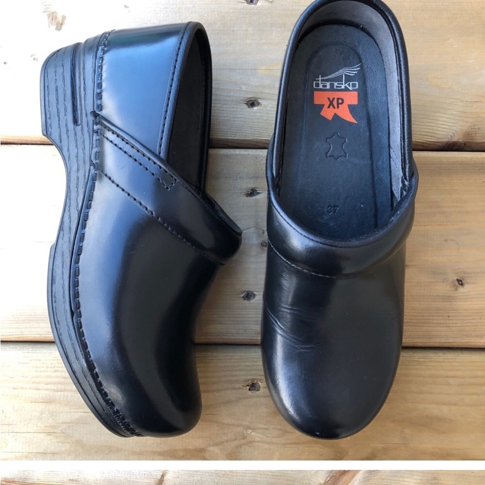 Dansko XP Black Leather Clogs Comfort Shoes Professional Padded Mules Nurse